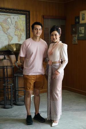 ชุดไทยเจ้าสาว ชุดไทยจักรพรรดิ์ เช่าที่แบมบี้ เวดดิ้ง ห้วยขวาง